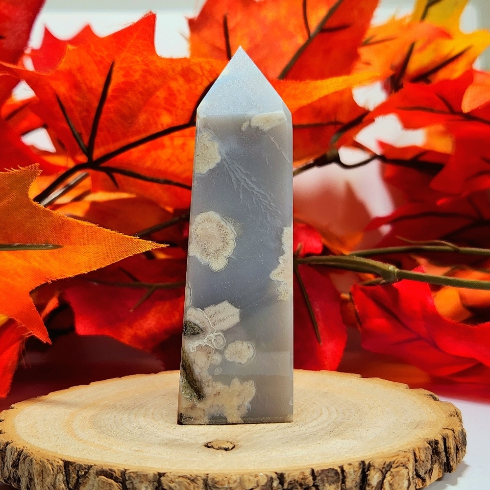 Blue Flower Agate Tower